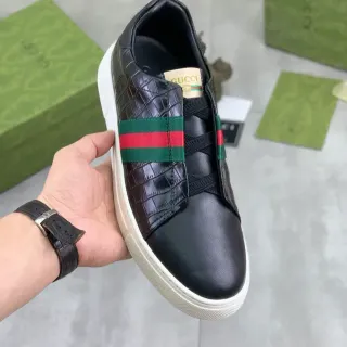 Gucci Black White Laceless Slip-On Croc-Embossed Leather Lifestyle Sneakers