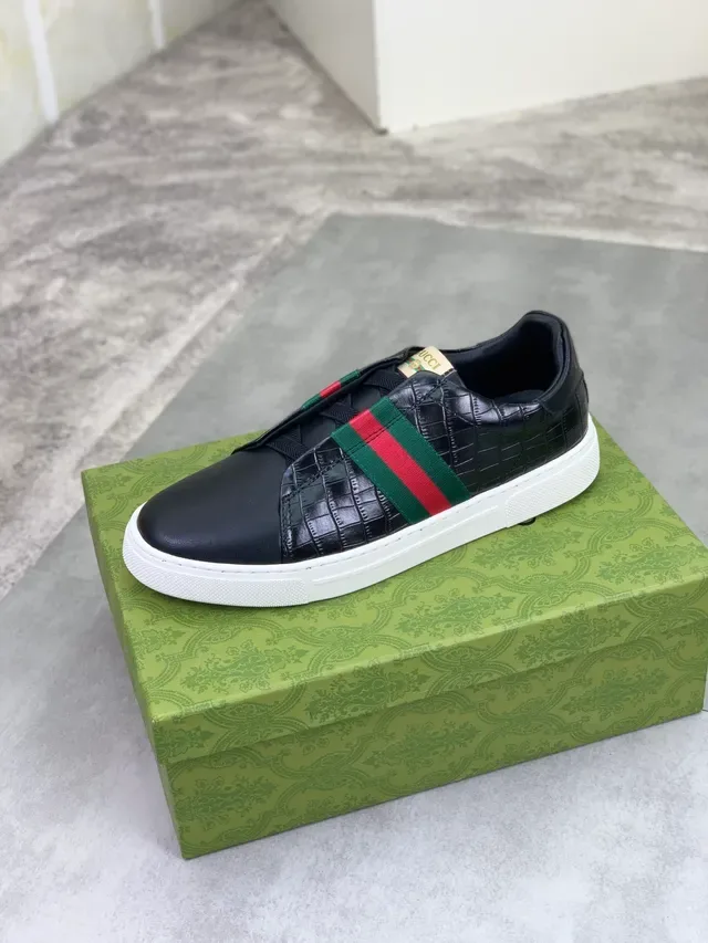 Gucci Black White Laceless Slip-On Croc-Embossed Leather Lifestyle Sneakers 5