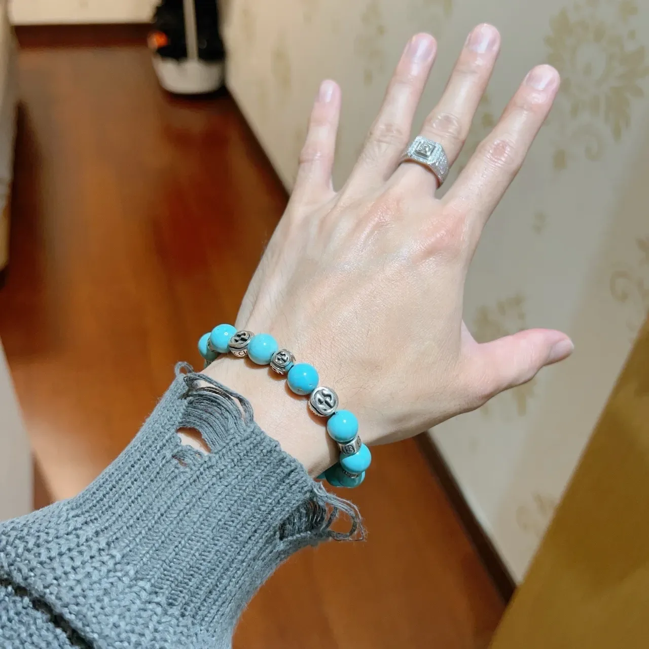 Gucci Blue Silver Beaded Stretch Bracelet 8