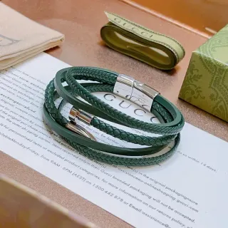 Gucci سوار جلد أخضر مضفور متعدد اللفات