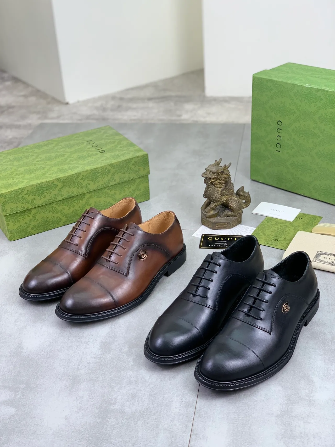 Gucci Marron Noir Cap-Toe Cuir Poli Chaussures Oxford 2