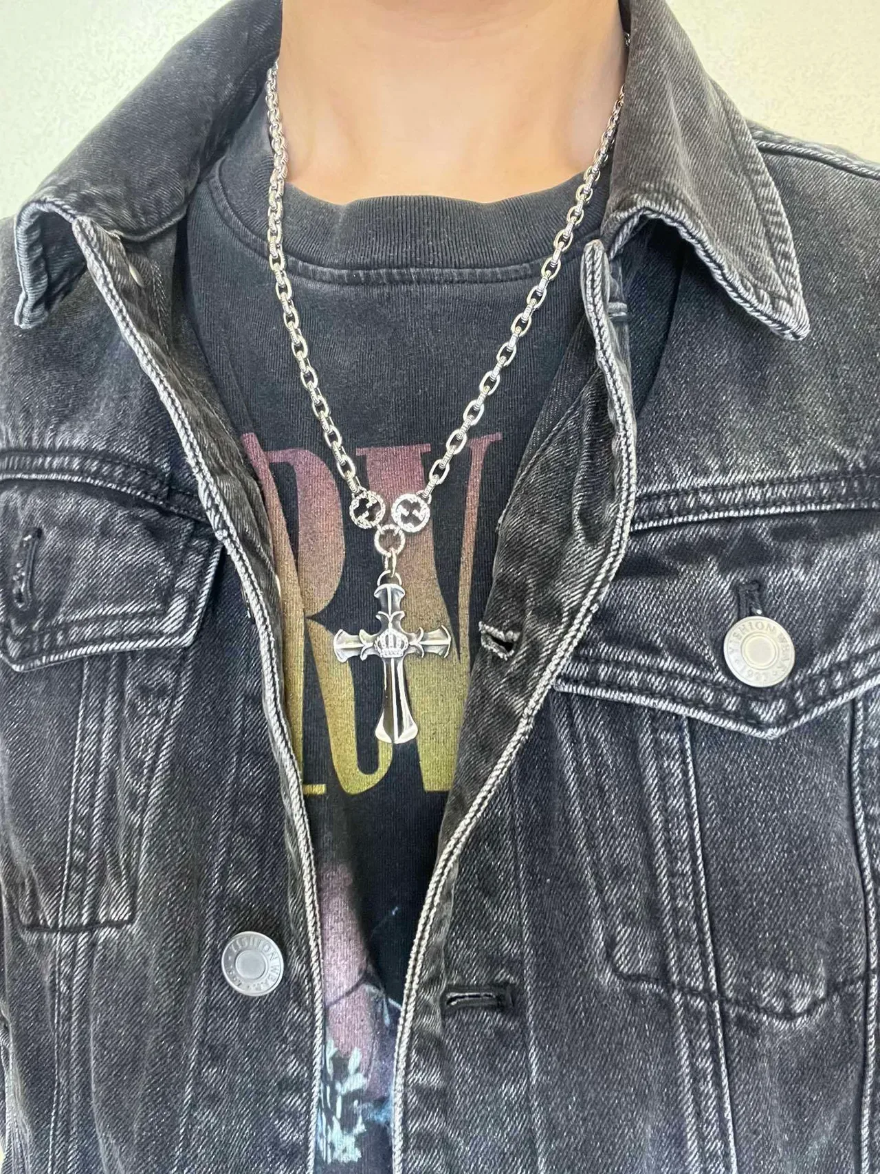 Gucci Cross Silver Black Ornate Pendant Necklace 5