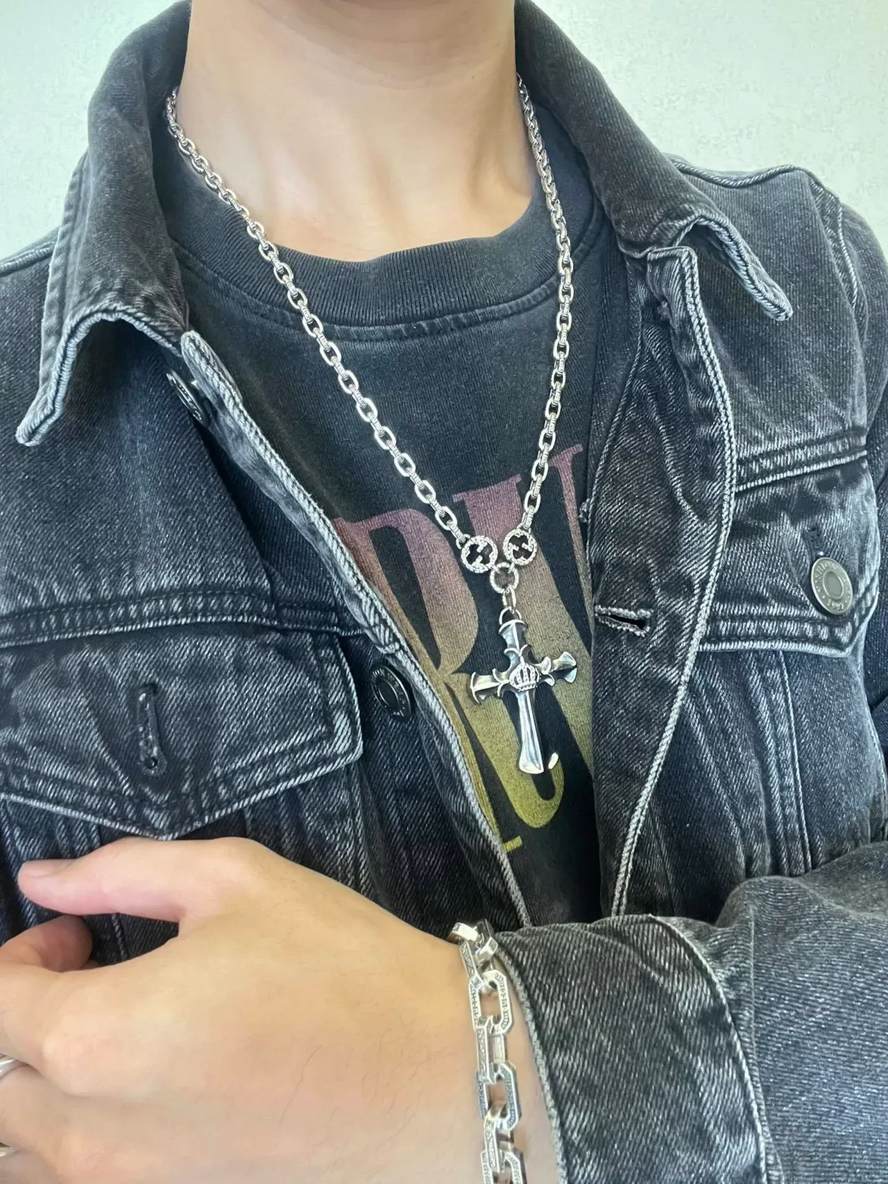 Gucci Cross Silver Black Ornate Pendant Necklace 8