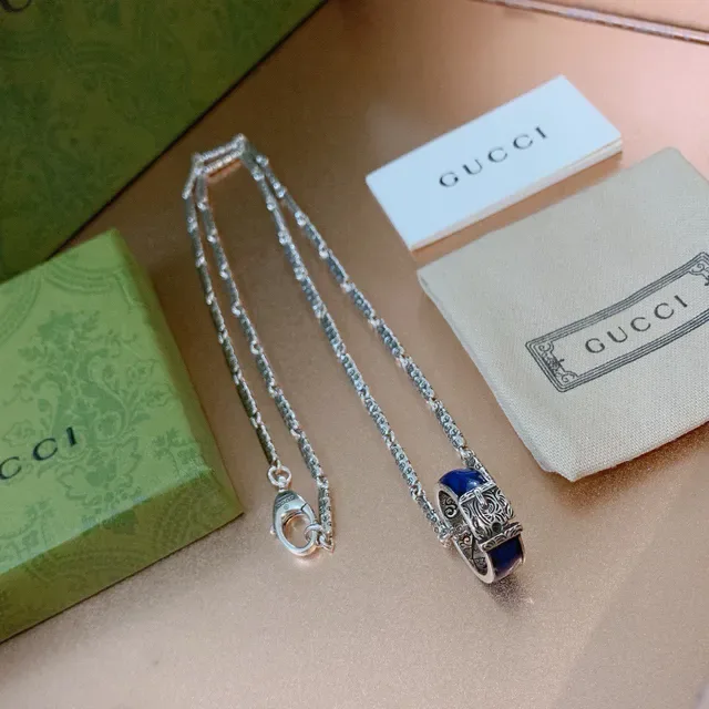 Gucci Dionysus Silver Blue Chain Link Ornate Engraved Pendant Necklace 2