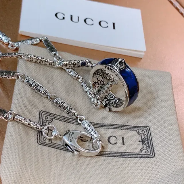 Gucci Dionysus Silver Blue Chain Link Ornate Engraved Pendant Necklace 7