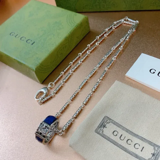 Gucci Dionysus Silver Blue Chain Link Ornate Engraved Pendant Necklace 9