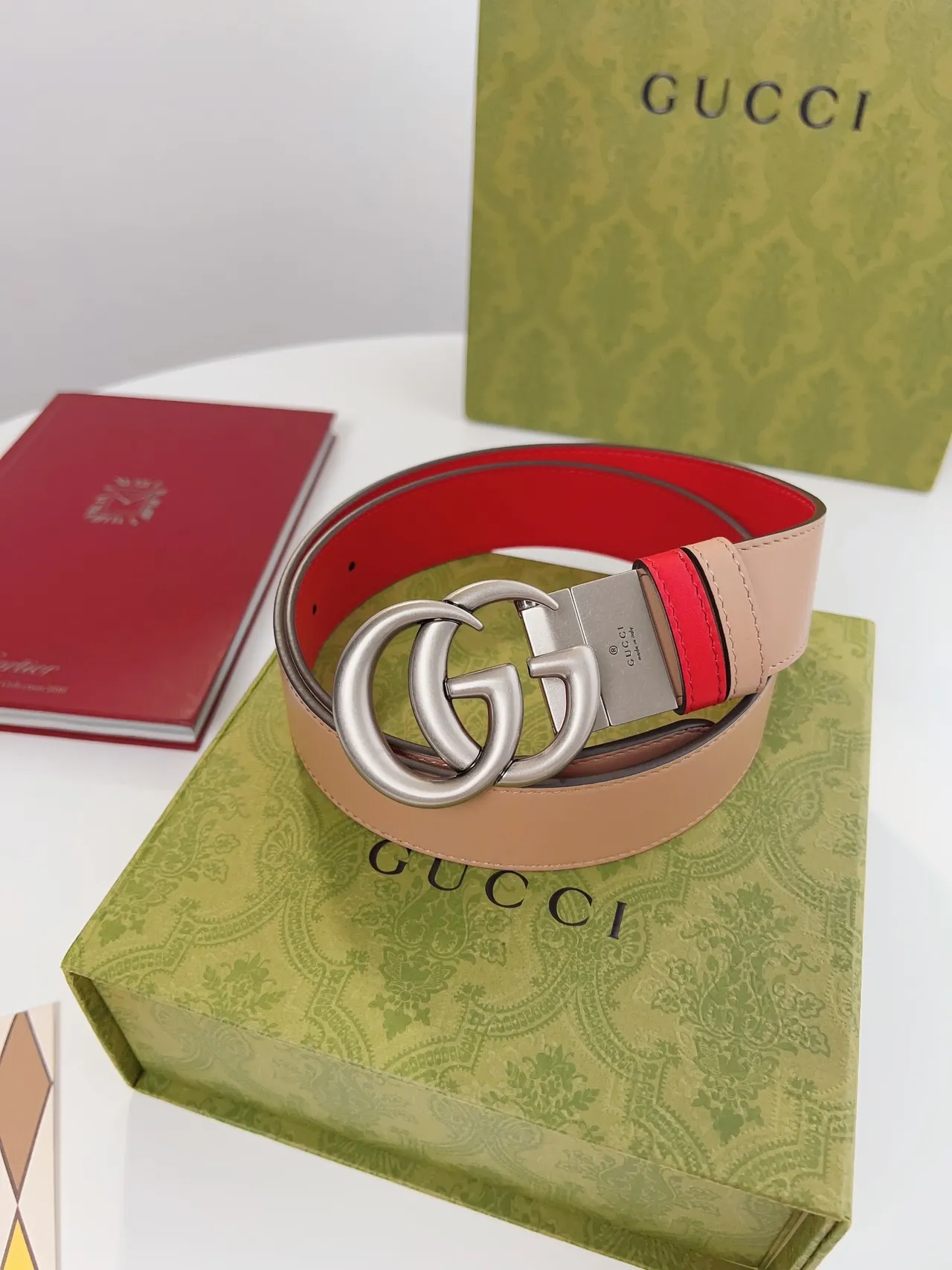 Cinturón Gucci Double G Rojo y Beige de Cuero 2
