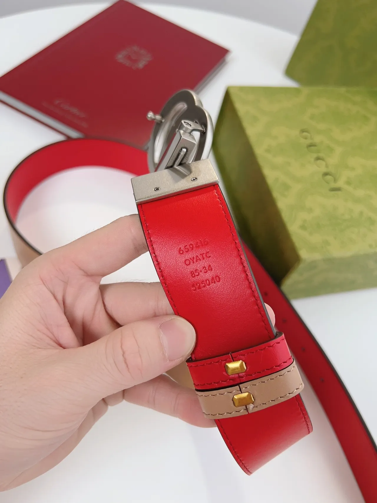 Cinturón Gucci Double G Rojo y Beige de Cuero 4