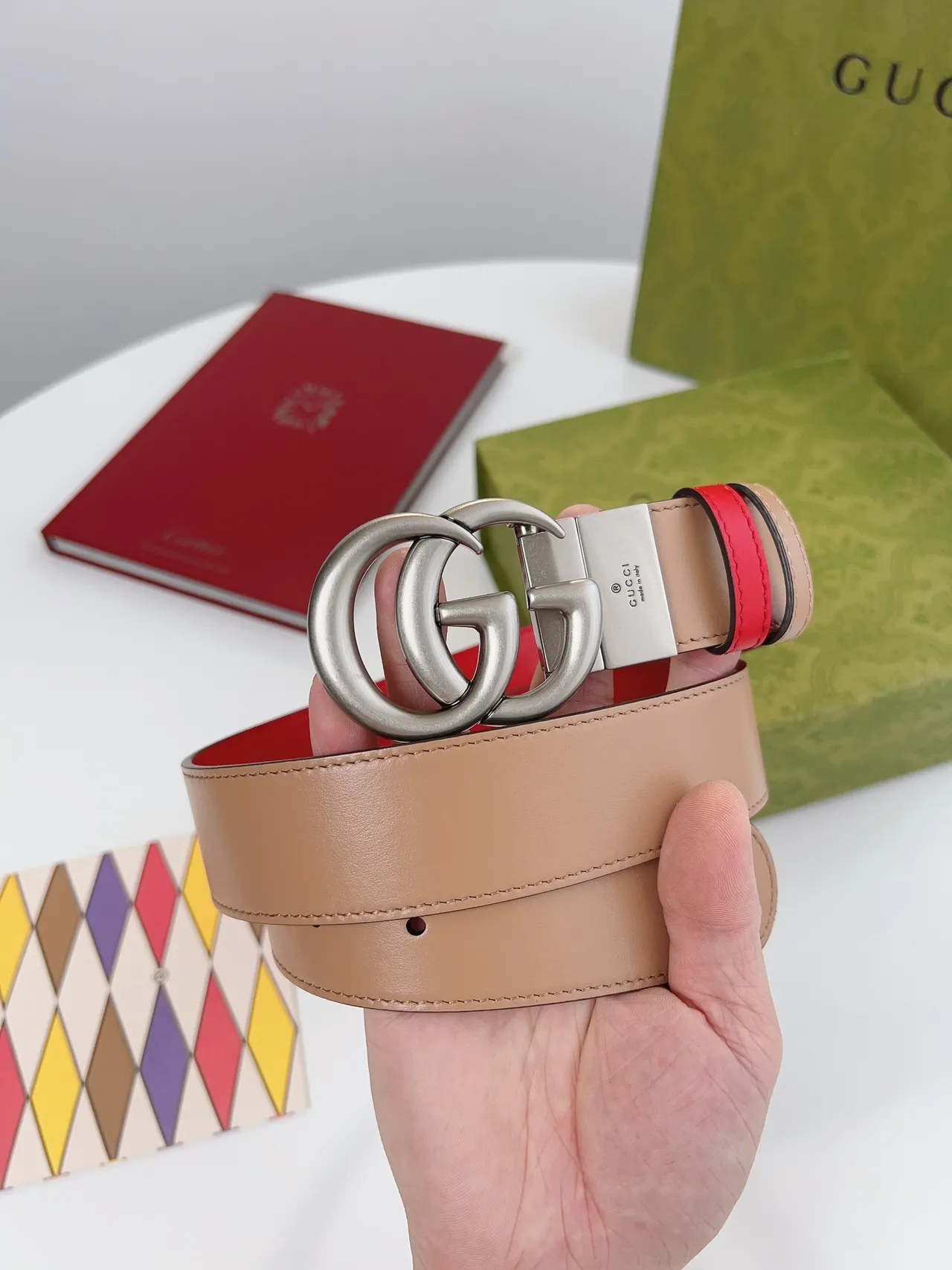 Cinturón Gucci Double G Rojo y Beige de Cuero 5