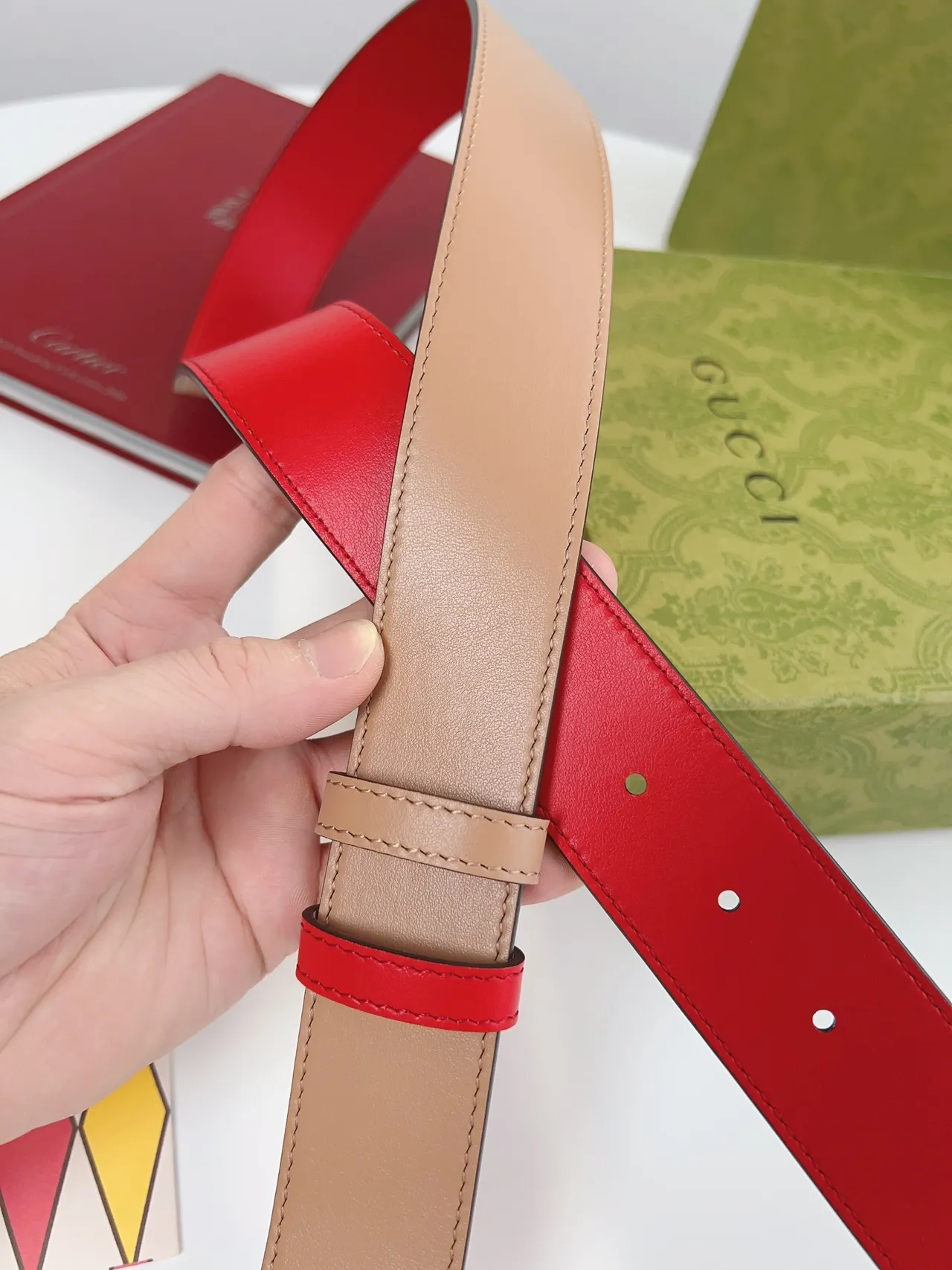 Cinturón Gucci Double G Rojo y Beige de Cuero 6
