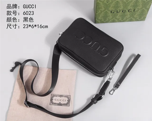 Gucci Embossed Logo Bolsa Cruzada Couro Preto Texturizado 4