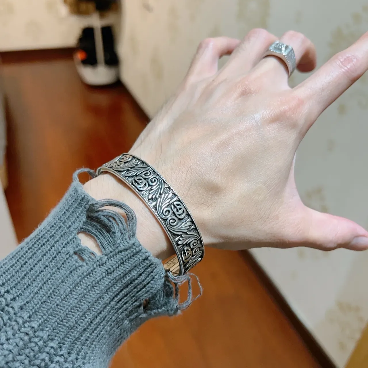 Gucci Engraved Interlocking G Scrollwork Oxidized Silver Open Cuff Bracelet 2