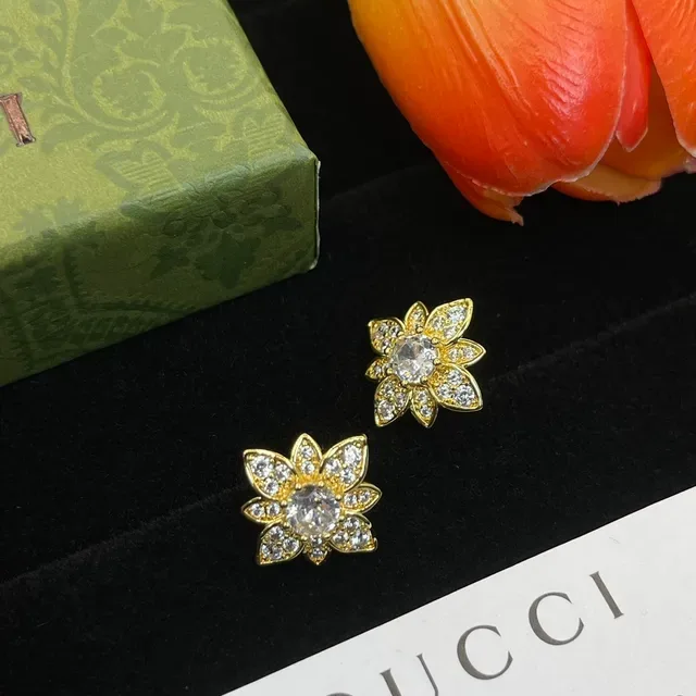 Gucci Floral Pavé Crystal Gold-Tone Stud Earrings 6