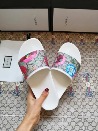 Gucci Floral Print GG Canvas Slide Slippers 5