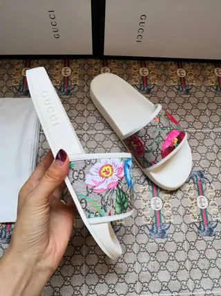 Gucci Floral Print GG Canvas Slide Slippers 7
