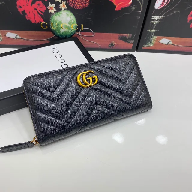 Gucci GG Marmont Black Chevron-Quilted Long Wallet 9