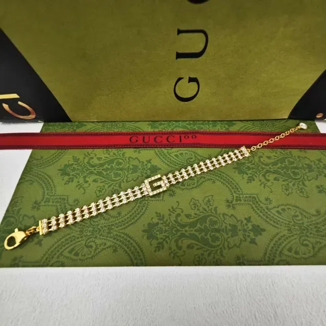 Gucci GG Marmont Crystal-Embellished Interlocking G Chain Bracelets 2