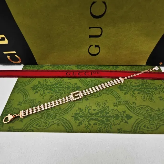 Gucci GG Marmont Crystal-Embellished Interlocking G Chain Bracelets 3