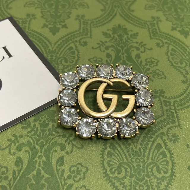 Gucci GG Marmont Broche incrustée de cristaux avec finition dorée 5