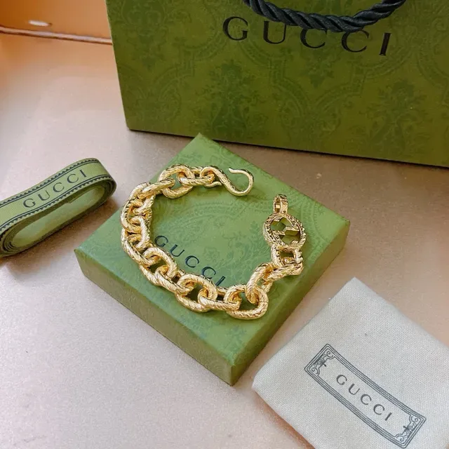 Gucci GG Marmont Gold Twisted Rope-Link Chain Interlocking G Logo Clasp Bracelet 5