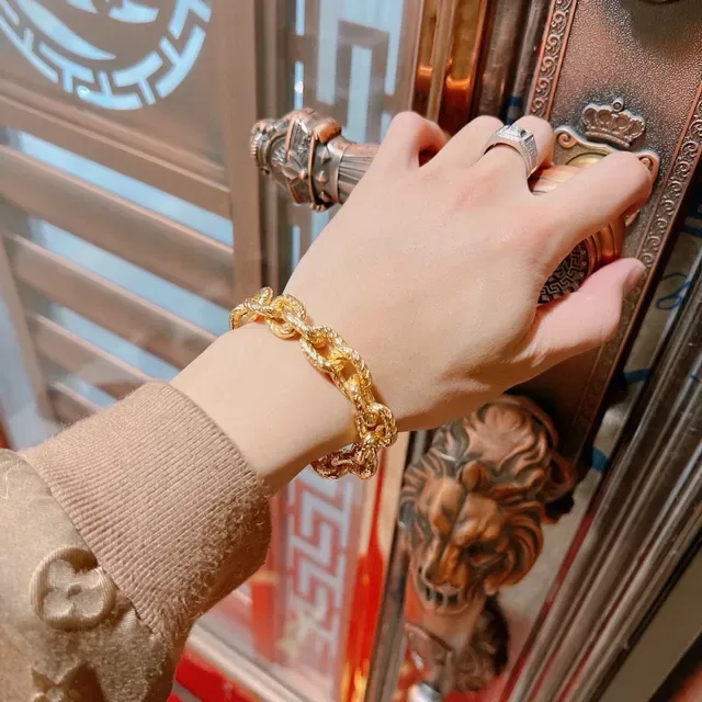 Gucci GG Marmont Gold Twisted Rope-Link Chain Interlocking G Logo Clasp Bracelet 6