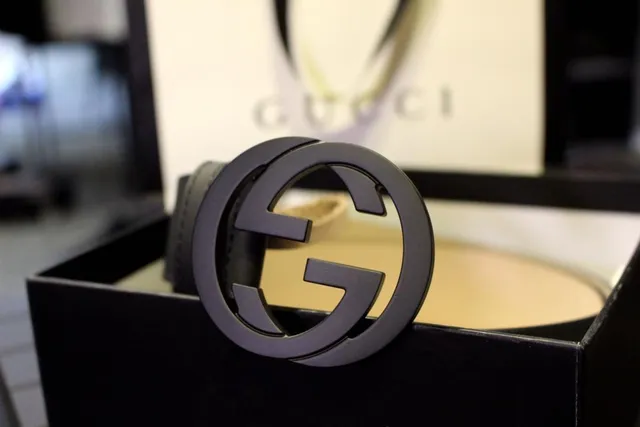 Gucci GG Marmont Gray Beige Interlocking G Buckle Matte-Finish Metal Hardware Leather Belt 3