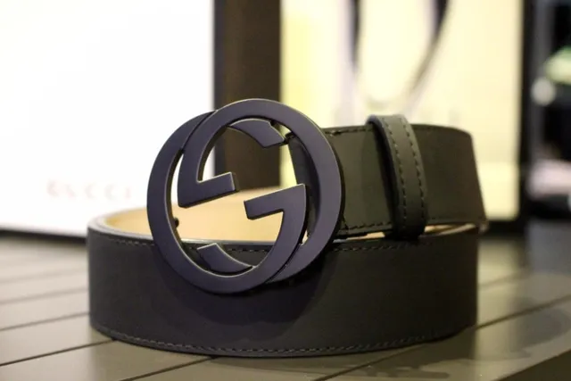 Gucci GG Marmont Gray Beige Interlocking G Buckle Matte-Finish Metal Hardware Leather Belt 9