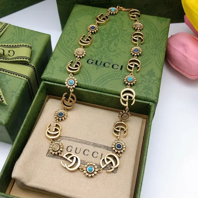 Collier Gucci GG Marmont Inspiré Doré Floral et Double G 5