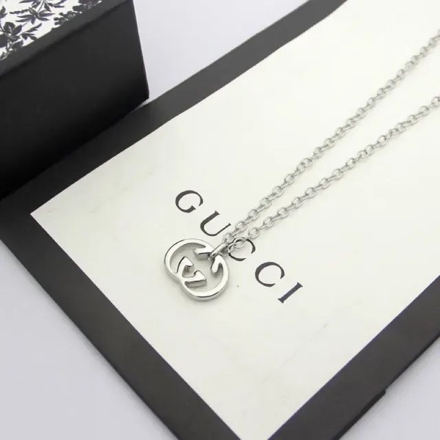Gucci GG Marmont Interlocking G Collier Doré 5