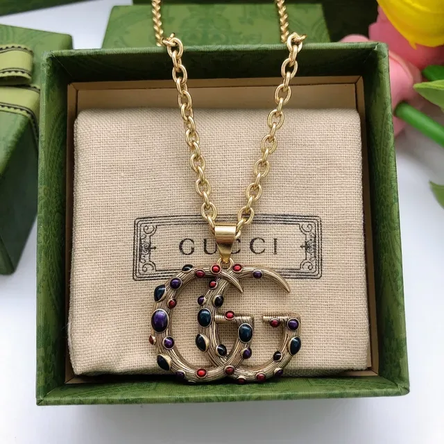 Gucci GG Marmont Multistone Interlocking G Pendant Necklace 2