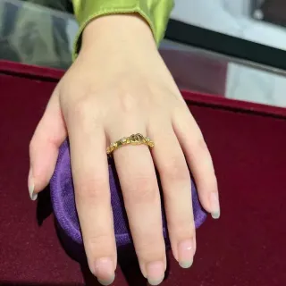 Gucci GG Marmont Pavé Stone Anillo de Oro