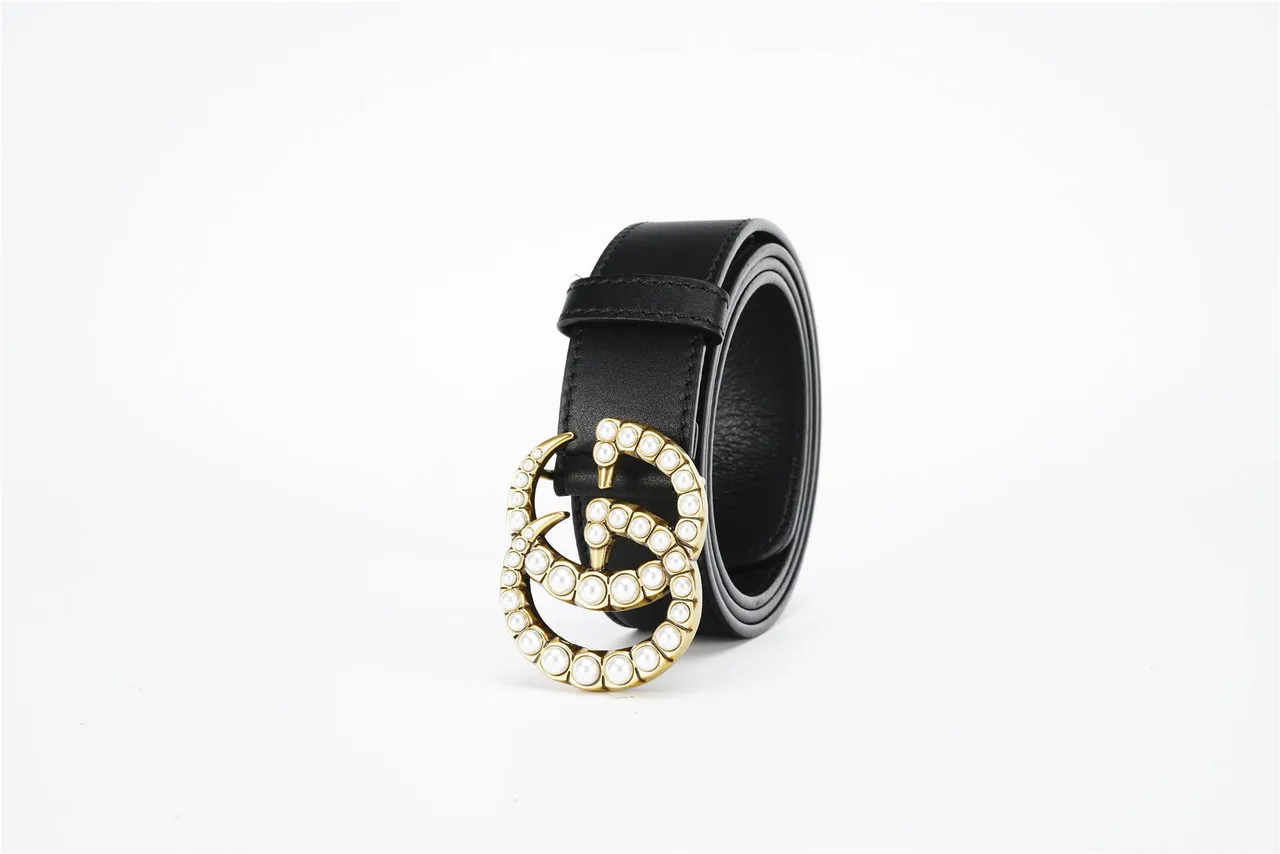 Gucci GG Marmont Ceinture en cuir noir ornée de perles 7