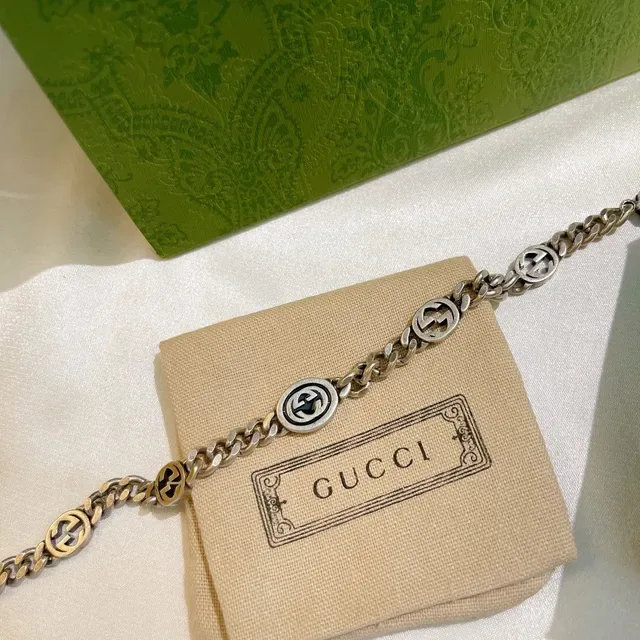 Gucci GG Marmont Silver Black Curb-Link Chain Interlocking G Logo Medallions Bracelet 3