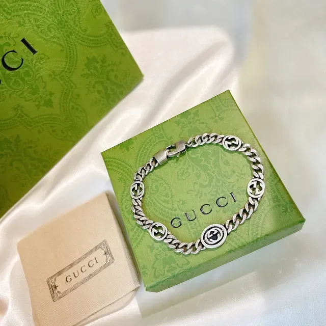 Gucci GG Marmont Silver Black Curb-Link Chain Interlocking G Logo Medallions Bracelet 5
