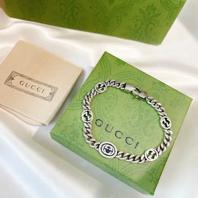 Gucci GG Marmont Silver Black Curb-Link Chain Interlocking G Logo Medallions Bracelet 8