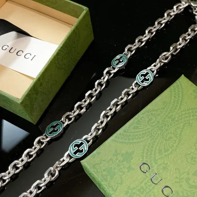 Gucci GG Marmont Silver Green Chunky Curb Chain Enamel Charms Necklace 5