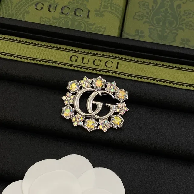Gucci GG Marmont Silver Multicolor Interlocking Logo Floral Crystal Halo Necklace 4