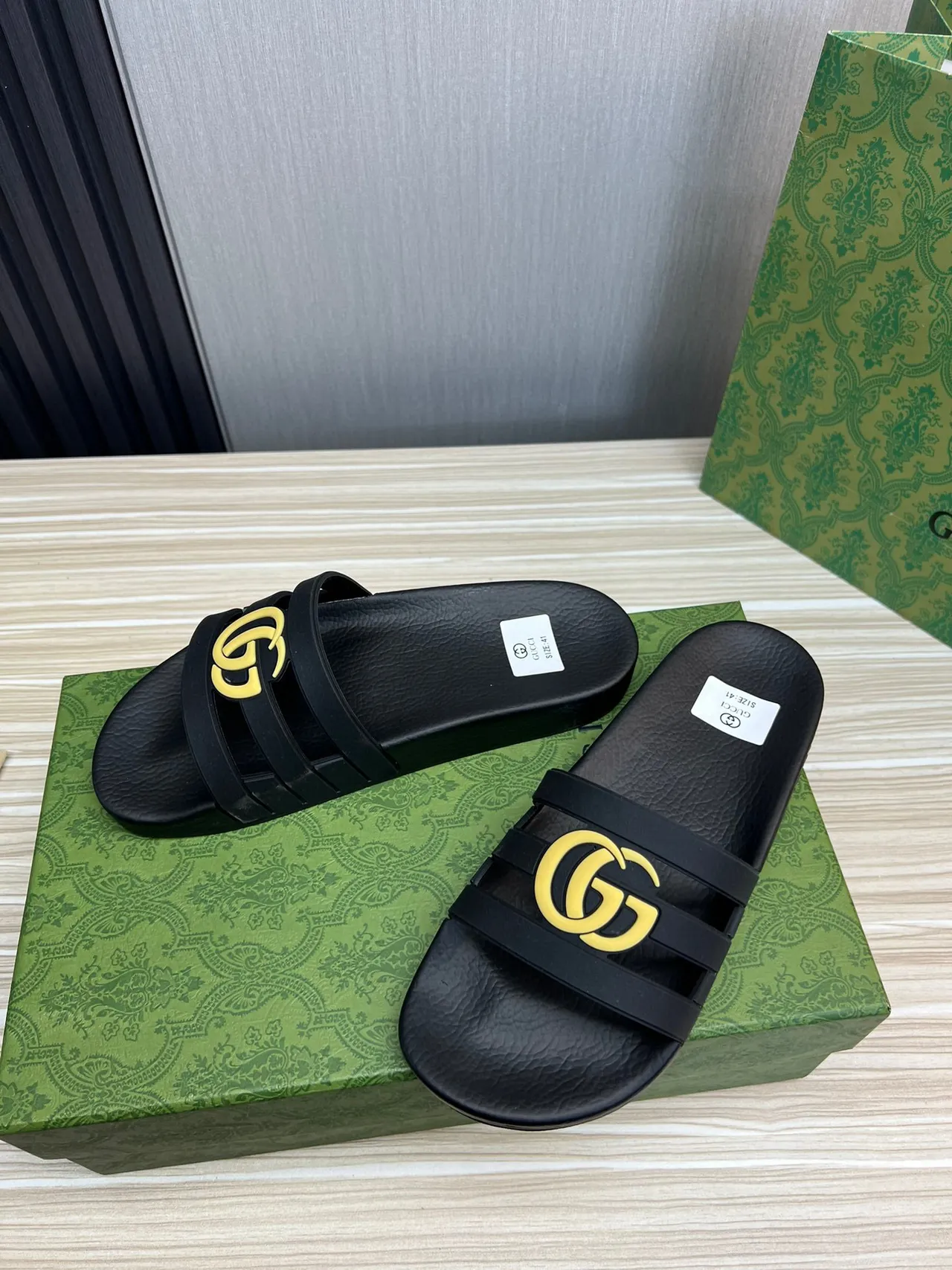 Gucci GG Marmont Slide Black Yellow Rubber Construction Dual-Strap Design Slippers 7