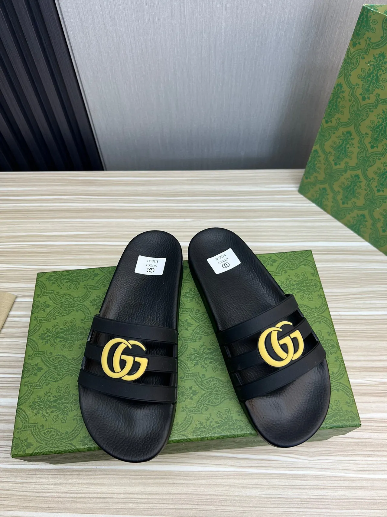 Gucci GG Marmont Slide Black Yellow Rubber Construction Dual-Strap Design Slippers 9