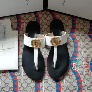 Gucci GG Marmont White and Black Thong Casual Sandals