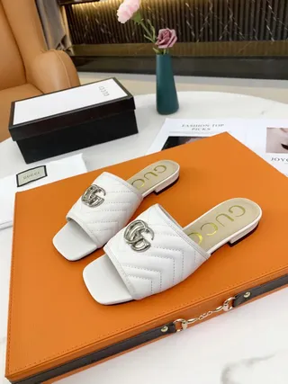 Gucci GG Marmont White Gold Quilted Matelassé Leather Interlocking G Hardware Slippers 7