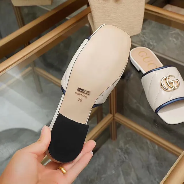 Gucci GG Marmont White Navy Quilted Leather Interlocking G Buckle Slippers 7