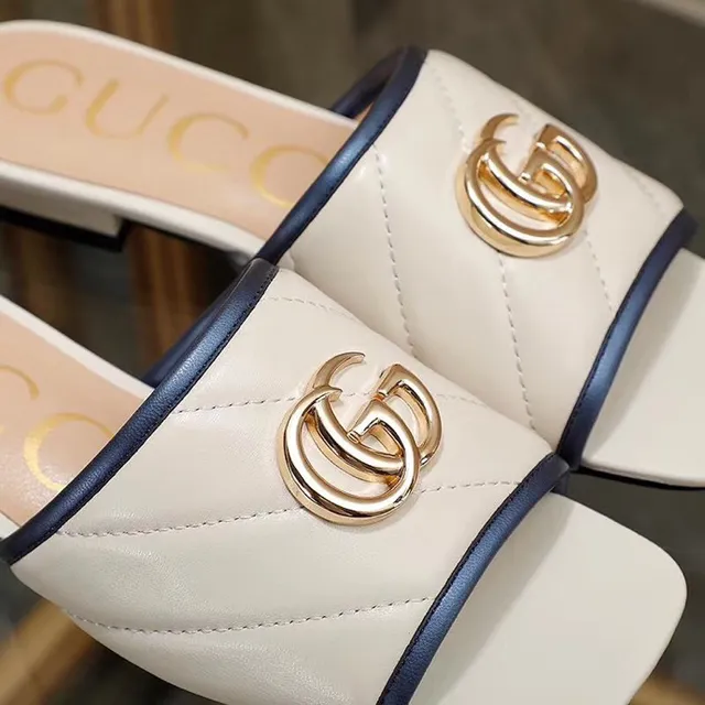 Gucci GG Marmont White Navy Quilted Leather Interlocking G Buckle Slippers 9