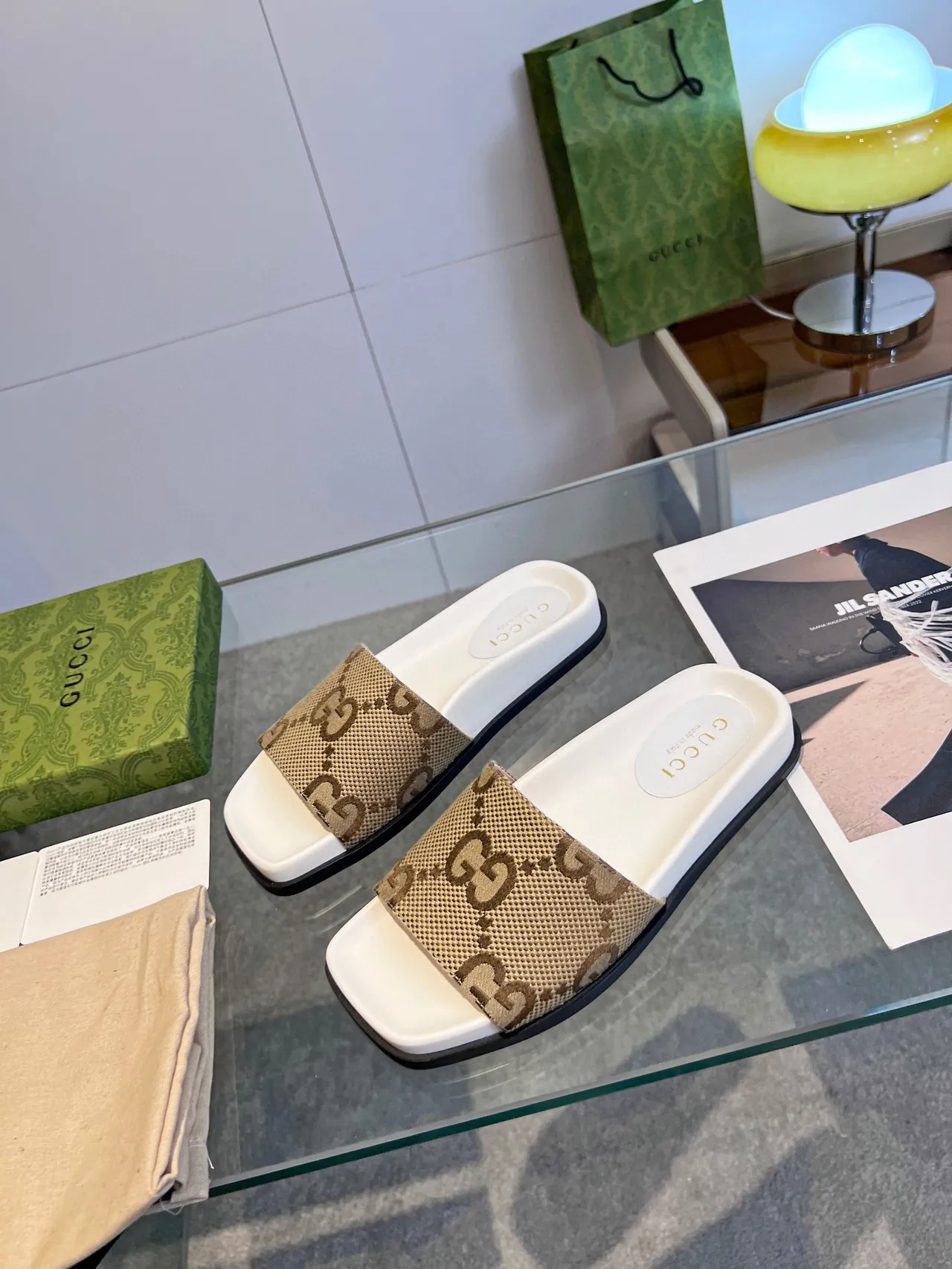 Gucci GG Monogram 帆布带白色拖鞋 5