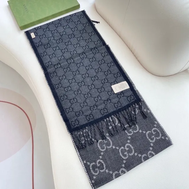 Gucci GG Monogram Lenço de seda cinza e preto tonal 6