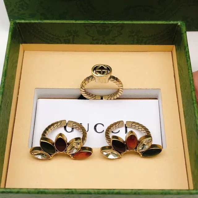 Gucci Anel de Ouro Multicolor Banda Trançada Corde Pedras Marquise-Cut Cluster 3