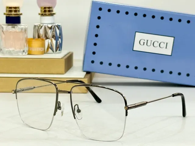 Gucci 金色调矩形飞行员光学眼镜 9