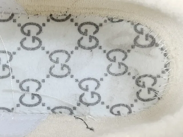 Gucci sneakers lifestyle gris marine low-top matériaux mixtes 2