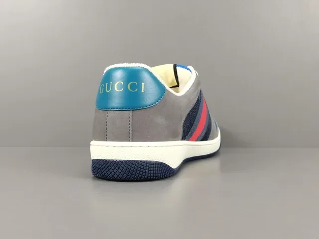Gucci sneakers lifestyle gris marine low-top matériaux mixtes 14