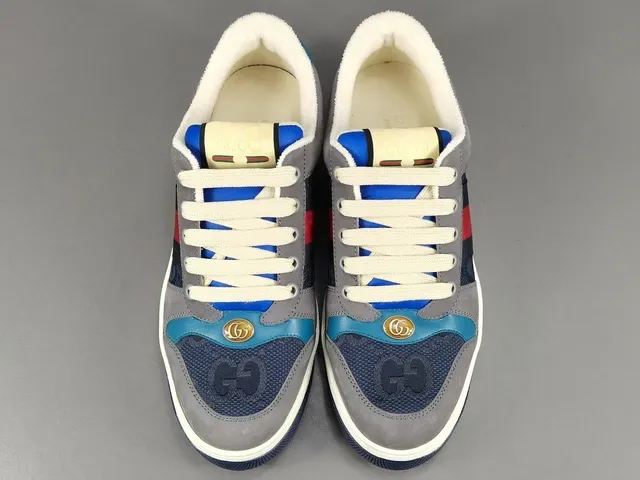 Gucci sneakers lifestyle gris marine low-top matériaux mixtes 16